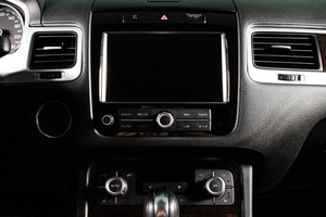 Внедорожник Volkswagen Touareg 2011 года, 1749000 рублей, Сургут