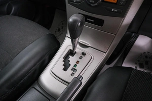 Универсал Toyota Corolla Fielder 2010 года, 889000 рублей, Красноярск