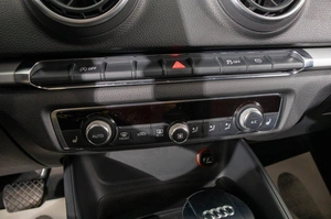 Хетчбэк Audi A3 2013 года, 1349000 рублей, Барнаул