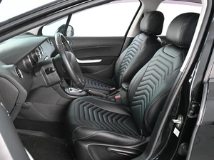 Седан Peugeot 408 2013 года, 879000 рублей, Аксай