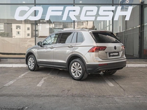 Внедорожник Volkswagen Tiguan 2019 года, 2240000 рублей, Краснодар