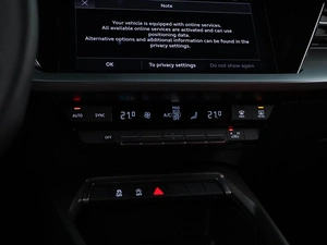 Хетчбэк Audi A3 2021 года, 2449444 рублей, Москва