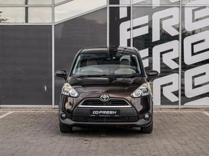 Минивэн Toyota Sienta 2018 года, 1330000 рублей, Краснодар