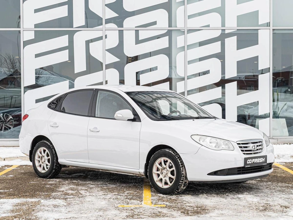 Седан Hyundai Elantra 2010 года, 750000 рублей, Краснодар
