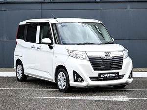 Минивэн Toyota Roomy 2018 года, 1109000 рублей, Кирилловка