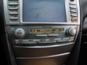 Седан Toyota Camry 2007 года, 1055000 рублей, Краснодар