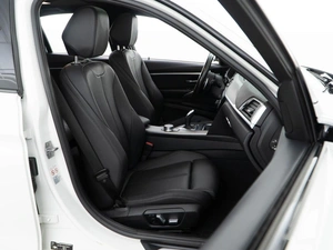 Седан BMW 3 серия 2018 года, 2999077 рублей, Москва