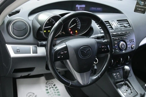 Хетчбэк Mazda 3 2012 года, 938000 рублей, Солонцы
