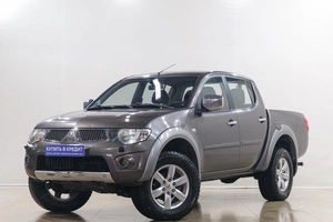 Пикап Mitsubishi L200 2013 года, 1469000 рублей, Новокузнецк