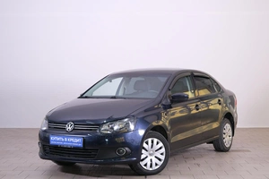 Седан Volkswagen Polo 2011 года, 829000 рублей, Омск
