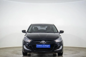Седан Hyundai Solaris 2013 года, 809000 рублей, Оренбург