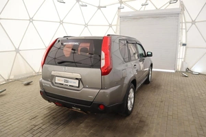 Внедорожник Nissan X-Trail 2011 года, 1330000 рублей, Обнинск