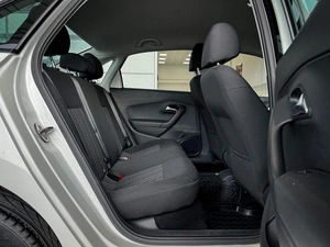 Седан Volkswagen Polo 2018 года, 1550000 рублей, Уфа