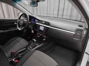 Седан Kia Rio 2020 года, 1015000 рублей, Красноярск