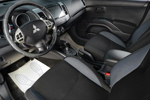 Внедорожник Mitsubishi Outlander 2011 года, 1269000 рублей, Тюмень
