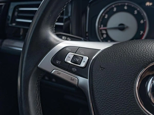 Внедорожник Volkswagen Touareg 2018 года, 3848000 рублей, Краснодар
