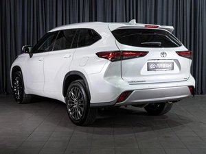 Внедорожник Toyota Highlander 2025 года, 5950000 рублей, Волгоград