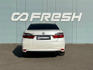 Седан Toyota Camry 2015 года, 1990000 рублей, Ижевск