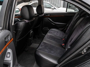 Седан Toyota Avensis 2006 года, 875000 рублей, Краснодар