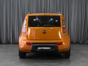 Хетчбэк Kia Soul 2010 года, 890000 рублей, Тюмень