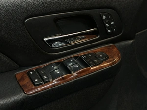 Внедорожник Chevrolet Tahoe 2013 года, 2287000 рублей, Красноярск