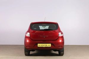 Хетчбэк Renault Sandero 2015 года, 779000 рублей, Новосибирск