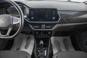 Лифтбек Volkswagen Polo 2022 года, 1999000 рублей, Барнаул