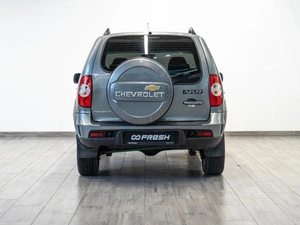 Внедорожник Chevrolet Niva 2014 года, 649000 рублей, Саратов