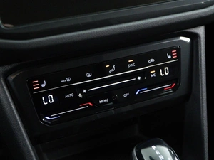 Внедорожник Volkswagen Tiguan 2021 года, 3188888 рублей, Москва