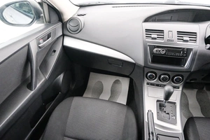 Седан Mazda Axela 2012 года, 979000 рублей, Красноярск