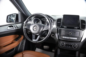Внедорожник Mercedes-benz GLE-класс 2016 года, 3299000 рублей, Пермь