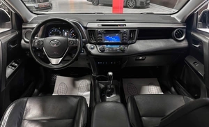 Внедорожник Toyota RAV4 2016 года, 2530000 рублей, Красноярск