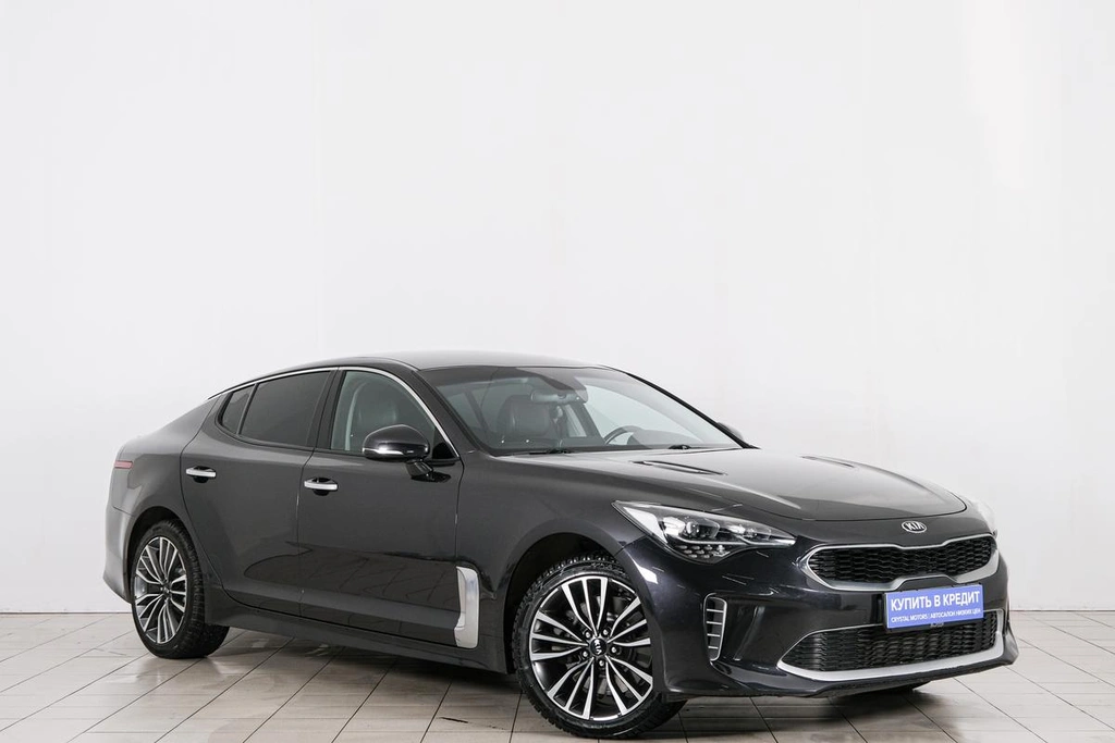 Лифтбек Kia Stinger 2018 года, 3099000 рублей, Красноярск