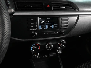 Седан Kia Rio 2019 года, 1079000 рублей, Ростов-на-Дону