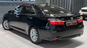 Седан Toyota Camry 2017 года, 2407000 рублей, Красноярск