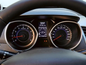 Седан Hyundai Elantra 2014 года, 1249000 рублей, Краснодар