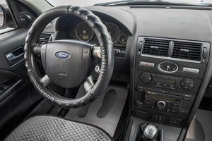 Седан Ford Mondeo 2006 года, 389000 рублей, Барнаул