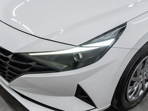 Седан Hyundai Elantra 2021 года, 2015000 рублей, Красноярск