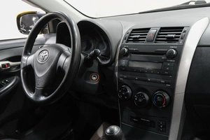 Седан Toyota Corolla 2008 года, 829000 рублей, Новокузнецк