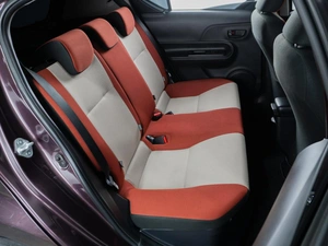 Хетчбэк Toyota Aqua 2016 года, 1069000 рублей, Тюмень