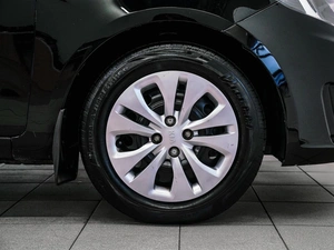 Седан Kia Rio 2012 года, 865000 рублей, Красноярск
