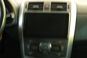Седан Toyota Corolla 2010 года, 1139000 рублей, Омск