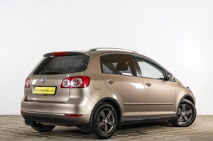 Хетчбэк Volkswagen Golf Plus 2012 года, 949000 рублей, Тюмень
