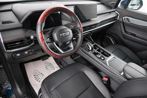 Внедорожник Geely Okavango 2024 года, 3619000 рублей, Красноярск