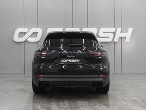 Внедорожник Porsche Cayenne 2018 года, 5500000 рублей, Воронеж