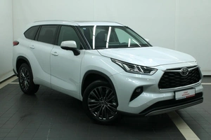 Внедорожник Toyota Highlander 2025 года, 5380000 рублей, Красноярск