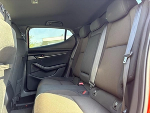 Хетчбэк Mazda 3 2019 года, 2750000 рублей, Ижевск