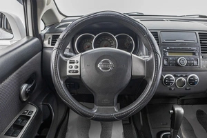 Хетчбэк Nissan Tiida 2008 года, 789000 рублей, Барнаул