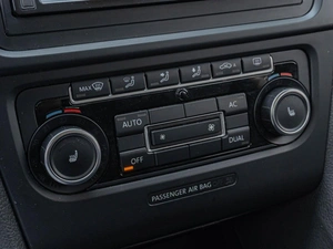 Хетчбэк Volkswagen Golf 2011 года, 765000 рублей, Краснодар