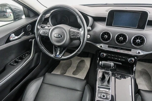 Лифтбек Kia Stinger 2018 года, 3099000 рублей, Красноярск